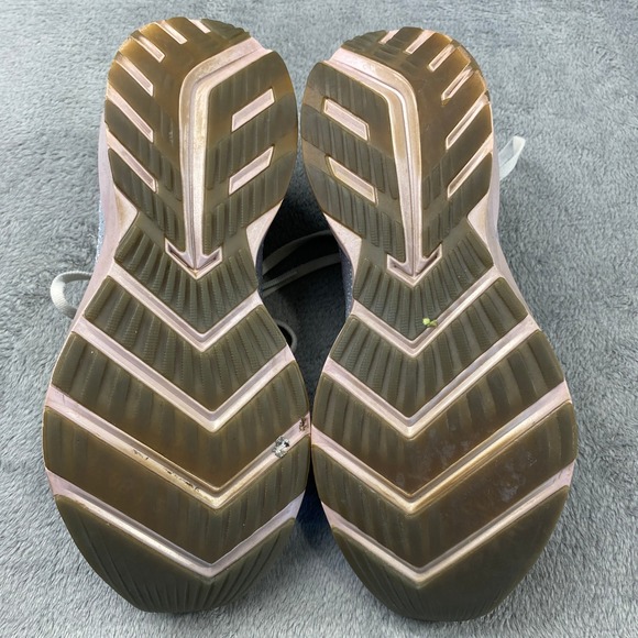 Brooks Levitate 2 Running Shoes Womens 7.5 Grey Pink DNA AMP Gym 1202791B060 - Picture 2 of 10